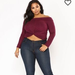 fashion nova Long sleeve crop top